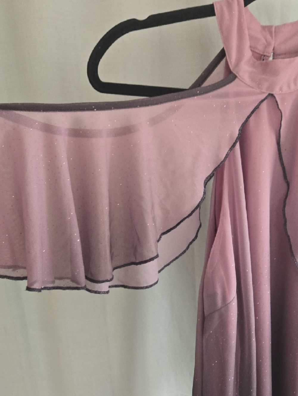 VENUS Mauve Cold-Shoulder Sparkle Blouse - Picture 4 of 11